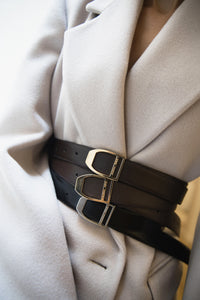 Leather reversible belt with golden buckle